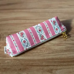 ❁*。ロイヤル スリムペンケース ピンク❁*。