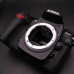 【シャッター数：2,094 枚】 Nikon デジタル一眼レフカメラ D200 ボディ 【中古】