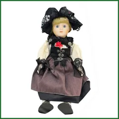 2025年最新】民族衣装ドールの人気アイテム - メルカリ