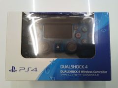 【PS4】ワイヤレスコントローラー《デュエルショック4》ブルークリスタル