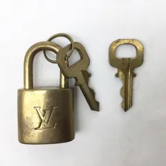 8193 LOUIS VUITTON ルイヴィトン パドロック カデナ 南京錠 No.313 ゴールドカラー キー×2本付き バッグチャーム アクセサリー