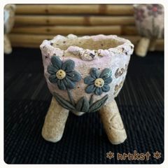 No.30-4 ❁韓国より直輸入❁ 小鉢1点1800円＊組合せ自由＊2点目より送料一律700円＊高級＊韓国鉢＊作家＊一点物 オリジナル作品＊多肉植物＊プレゼントにもぜひ＊