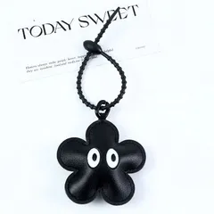 ブラックフラワー 花 黒 モノトーン バッグチャーム キーチャーム キーホルダー キーリング  PUレザー リュック ポーチ 鍵 チャーム パーツ かわいい ユニーク シンプル 大人可愛い レディース メンズ プチギフト プレゼント【普通郵便】