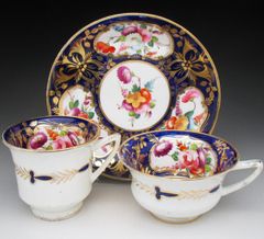 コールポート 藍地金彩花束絵 ティー＆コーヒーカップ＆ソーサー アンティーク 19世紀前半 (ａ)