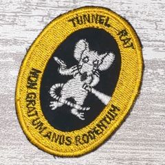 AC21 ベトナム 戦争 ワッペン TUNNEL RAT ねずみ 動物 キャラクター 黒 刺繍 米軍 サバゲー カスタム 古着 かわいい