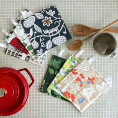 Item thumbnail for item 04d8887e-42ee-47da-b470-33fcf69f39c3