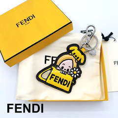 FENDI フェンディ Silvia and The Baguette チャーム 目黒連  ギフト