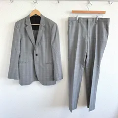2025年最新】uomo スーツの人気アイテム - メルカリ
