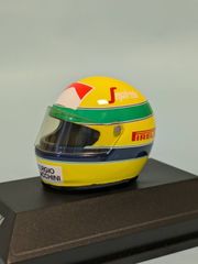 ミニチャンプス1/8 アイルトンセナヘルメットコレクション 1984 - メルカリ