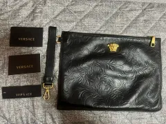 3-2265 GIANNI VERSACE ヴェルサーチ ヴィンテージ 腕時計 Yahoo!オークション -「(versace ヴェルサーチ ベルサーチ
