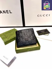 【今日特価】Gucci グッチ 男士クラシックショート?折財布 高品質牛皮使用で手触り良好、シンプル高級で男士必携