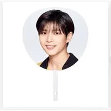 なにわ男子 ジャンボうちわ LIVE TOUR 2023 POPMALL 長尾謙杜 