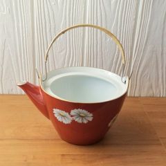 ノリタケ　朱地　白菊ティーポット(難あり)