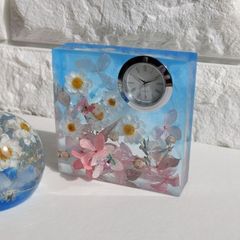 はなかんざしとあじさいの置時計