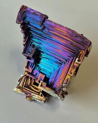 ビスマス結晶　レインボー