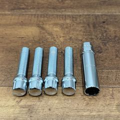 新品同様 ベンツ Gクラス W463A ホイール 盗難防止 ロックボルト クロームメッキ 商品番号141514R45