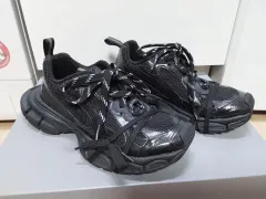 2025年最新】3xl balenciaga 40の人気アイテム - メルカリ