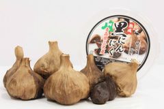 国産　黒にんにく　青森県産　熟成　200g　新物
