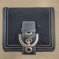 COACH　コーチ　二つ折り財布　ミニシグネチャー　キャンバスレザー　バックル