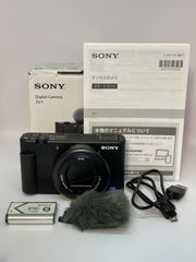 ソニー(SONY) コンパクトデジタルカメラ VLOGCAM Vlog用カメラ ZV-1 ボディ ウィンドスクリーン付属 24-70mm F1.8-2.8 ズームレンズ ブラック ZV-1 B