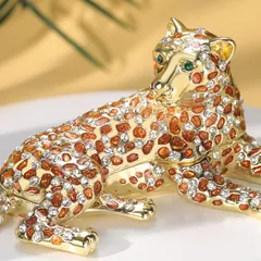 2026年最新】豹 置物の人気アイテム - メルカリ