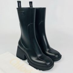 Chloé ブラックラバー長靴 ヒール付き　38 Chloé ブラック 長靴 ヒール付き 38 - メルカリ