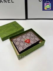 【今日WTO】Gucci グッチ ニューモデルウォレット クリスタルを嵌めたGGロゴ付きデザイン-WTO輸入2-KZ84