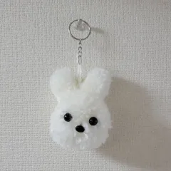 ［ハンドメイド🧶］うさぎのキーホルダー