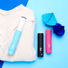 Flint 衣服用エチケットローラー  ニトムズ flint 洋服用クリーナー ピンク、 ブルー