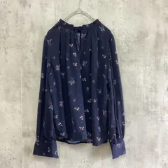 earth music&ecology アースミュージックアンドエコロジー　スタンドフリルブラウス　レディース　ネイビー×花柄　Fサイズ