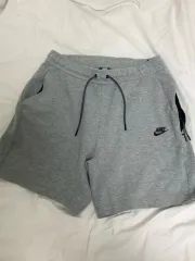 メンズS グレー テックフリース ハーフパンツ 廃盤 ナイキ 白タグ ショーツ 楽天市場】NIKE ナイキ テックフリース スウェット ショーツ