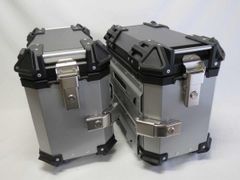 ADV 160 adv160 2023 以降 サイドキャリア ＆ サイドボックス 38L サイドケース 3点セット 黒銀