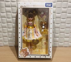 新品未使用】草間彌生『花咲ける妻有』大判風呂敷 限定 スカーフ