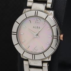 未使用品】 FURLA 3D BANGLE 2025年発売品 電池交換済 - メルカリ