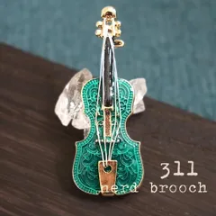 絃がリアルなバイオリンブローチ　ヴィオラ 楽器 音楽 レトロ 可愛い コサージュ 演奏会 コンサート 男女兼用 メンズ NerD