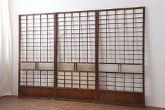 ▼現状販売▼ 障子戸3枚セット アンティーク建具 昭和初期 シンプル ガラス帯戸 建具 引き戸 4～7営業日前後で発送(※修理加工希望の方3ヶ月程で発送) R-036790