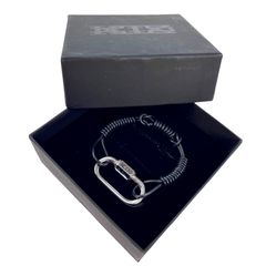 KTZ Kokon to Zai ココントーザイ カラビナ ゴム ラバー チューブ ロープ編み ブレスレット 黒 ブラック F フリーサイズ イギリス UK ラグジュアリー ハイストリート ブランド ユニセックス カジュアル ジュエリー アクセサリー バングル