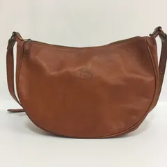 美品♡レッドカラー♡三日月♡イルビゾンテ レザー エンボスロゴ ショルダーバッグ 美品♡保存袋付♡三日月♡イルビゾンテ レザー エンボスロゴ