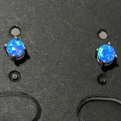 人気♡再入荷♡オパール　ブルー　ピアス
