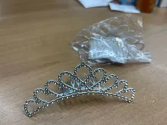 【在庫処分ある分のみ激安で販売】ヘアアクセサリー王冠 ティアラ 子供 髪飾り カチューシャ ヘッドドレス ヘアバンド 留め具 カミカザリ 女の子 撮影/パーティ/子供 七五三/結婚式/成人式/誕生日会/花嫁/ウエディング用髪飾り-2(上