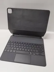 【良品】iPad Pro 12.9インチ Magic Keyboard/A2480/US配列〈MJQK3J/A〉