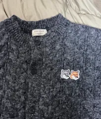 メゾンキツネ ニットカーディガン 出品