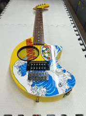 ZO-3  　ZOー3 どん兵衛コラボ 中古品 フェルナンデス アンプ内蔵エレキギター Zo-3 DONBURI Ver