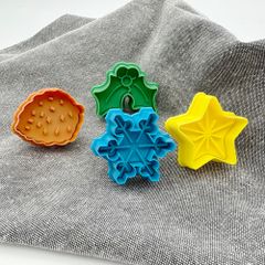 かわいいイタリア製　☆クリスマス☆ シリコマート　ジングルベルクッキー型4種セット
