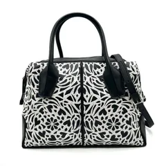 Tod's トッズ　2way ハンドバッグ　D-Styling ディースタイリング　レザー　ハンドバッグ　刺繍　ブラック　ホワイト　レディース　ショルダーバッグ　肩掛け　ワンショルダーバッグ  バッグ　鞄　白　黒　お出かけ　フォーマル　bag ladies