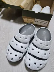 2025年最新】keen ヨギ ホワイトの人気アイテム - メルカリ