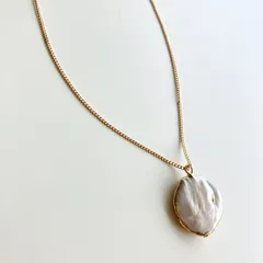 淡水パールネックレス【ゴールド系/ロングネックレス/アジャスター付（長さ調節可）/一粒パールネックレス】