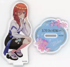 【中古】アクリルスタンド・アクリルパネル 中野三玖 アクリルスタンドフィギュア 「五等分の花嫁∽×TSUTAYA ～甘い和菓子をあなたと一緒に～」