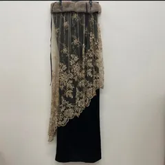 AP12 GRACECONTINENTAL　ミンクベア刺繍ドレス　ゴールド