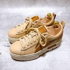 定価（税込） 13,200円 PUMA MAYZE LUXE 23.5cm